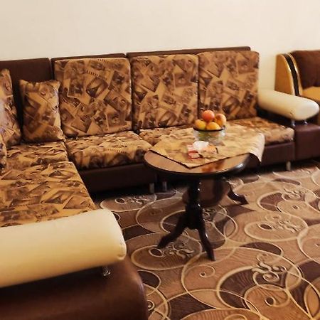 Apartments Azatutyan Avenue 9, Кв 19 Yerevan Bagian luar foto