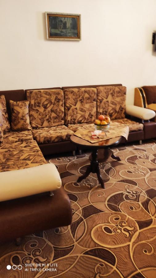 Apartments Azatutyan Avenue 9, Кв 19 Yerevan Bagian luar foto